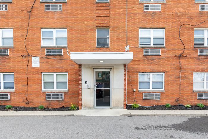 Washington Park Apartments - Main Entrance