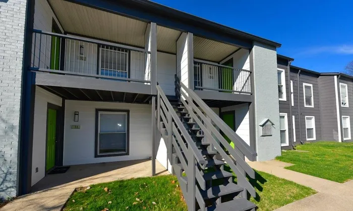 Exterior stairs on 2 story building
