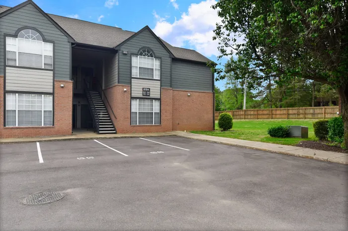 Easton Apartment Homes in Millington, TN