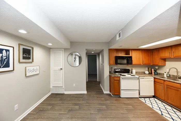 Tanglewood Apartments in Memphis