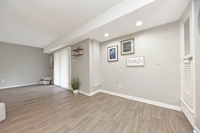 Tanglewood Apartments in Memphis