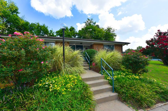 Croley Court Apts.
