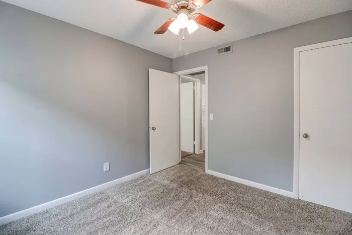 Amalie Apartments in Nashville
