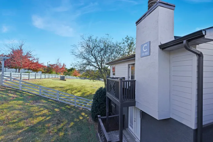 Amalie Apartments in Nashville