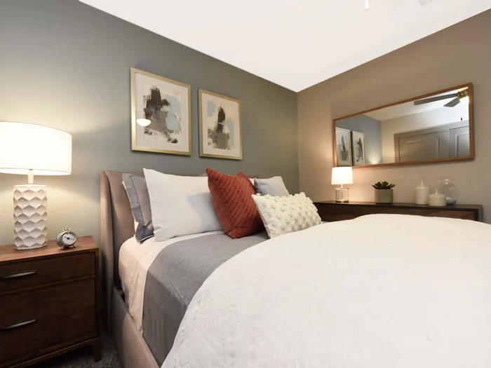 Everly 1x1 Bedroom