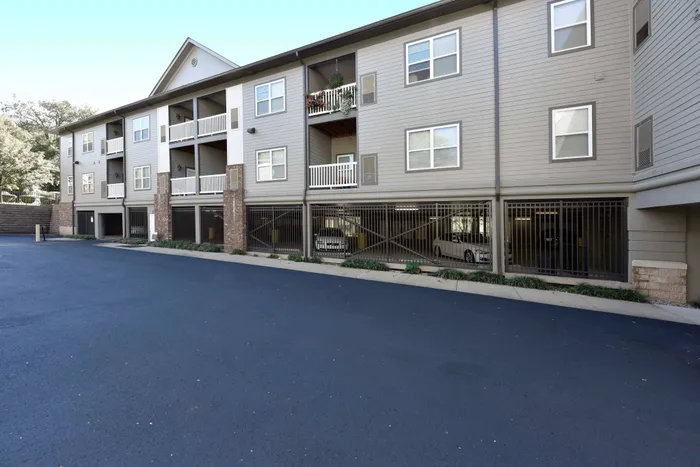 Grinstead Apartment Homes in Louisville, KY