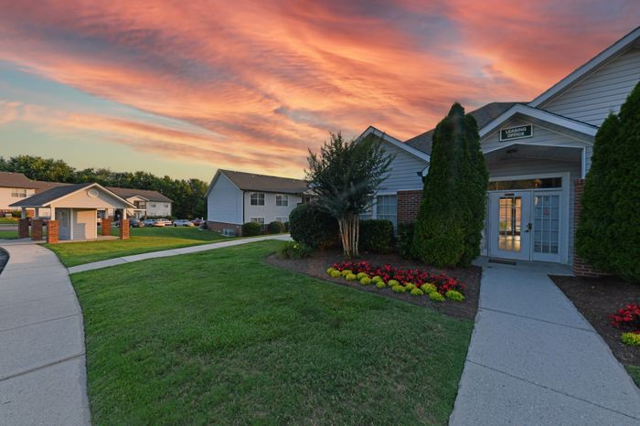 The Henley Apartment Homes