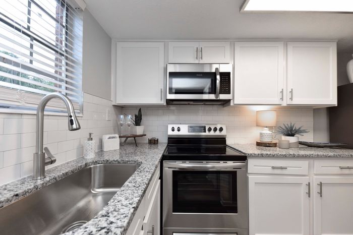 Allora Apartments Savannah