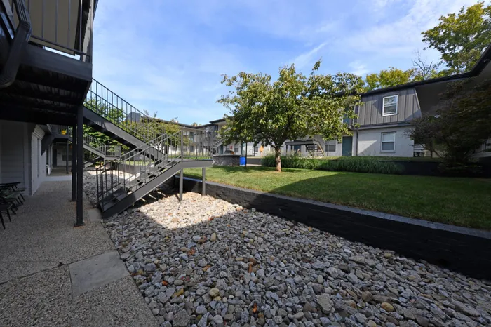 Ashbury Ridge Apartments