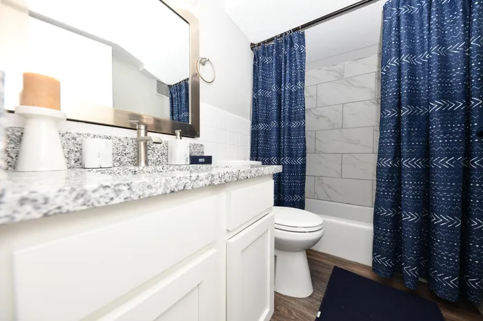 Reserve at Lindsey Apartments