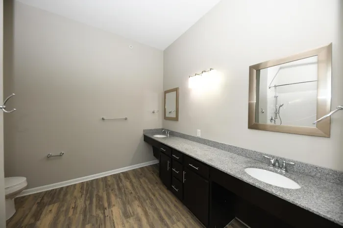Woods Apartments in Louisville, KY
