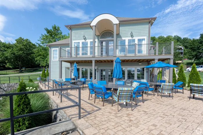 Apartments in Brentwood