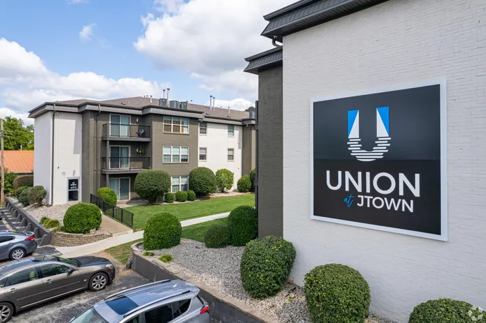 Union at JTown Apartments in Louisville, KY
