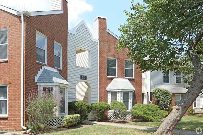 Amherst Place Apartments in Louisville, KY