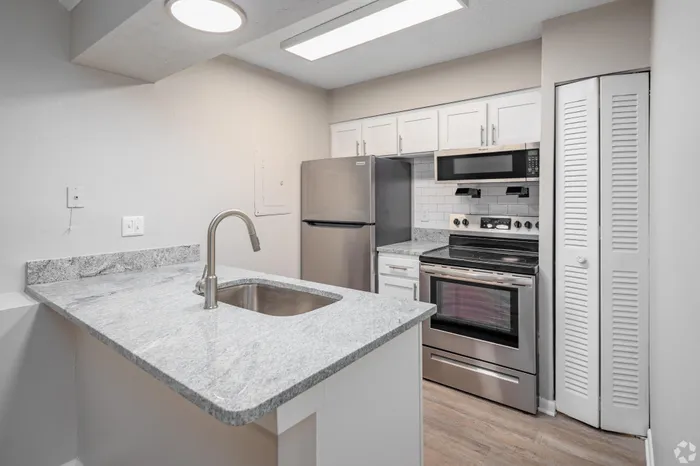 Amalie Apartments in Nashville, TN