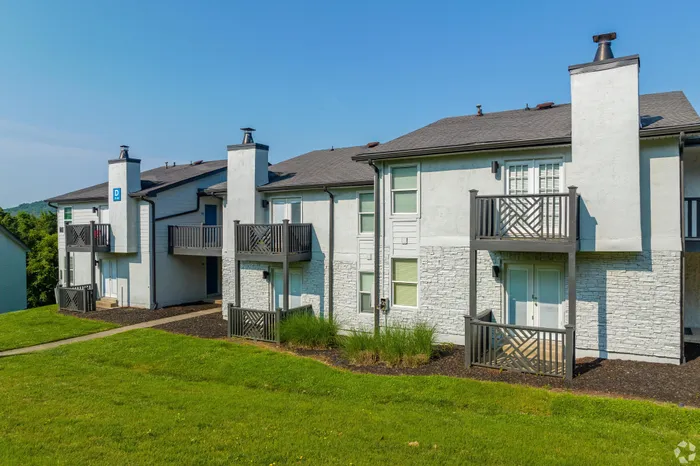 Amalie Apartments in Nashville, TN