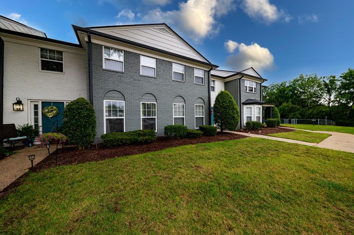 Apartments in Hendersonville