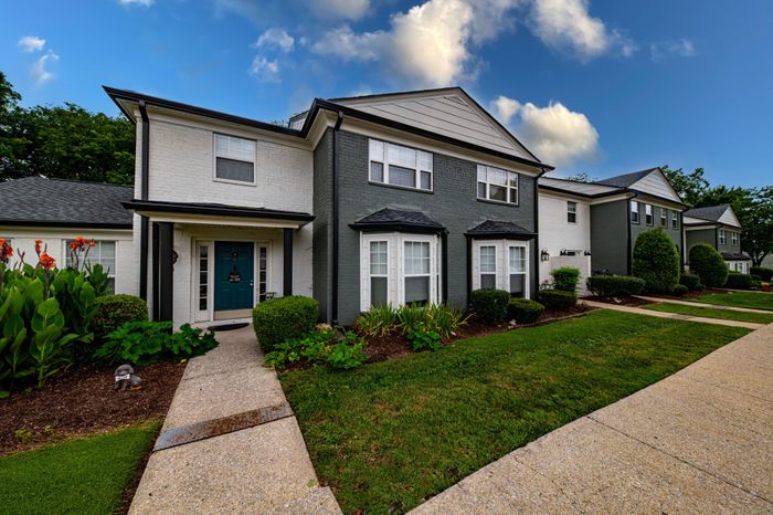 Apartments in Hendersonville