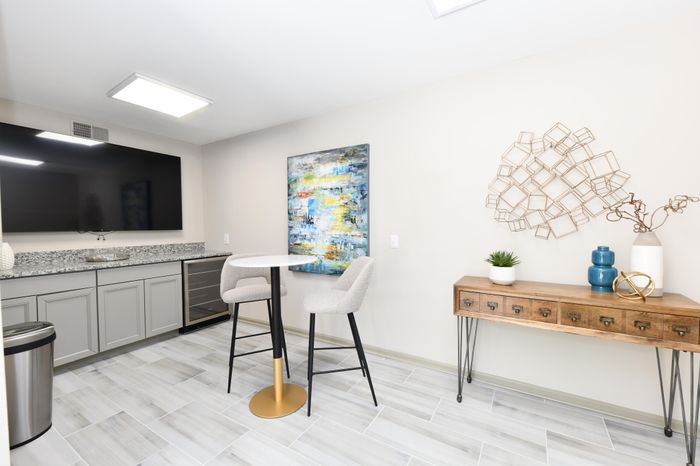 Apartments in Columbia