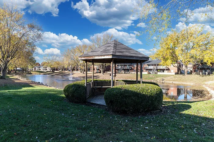 Apartments in Greenwood