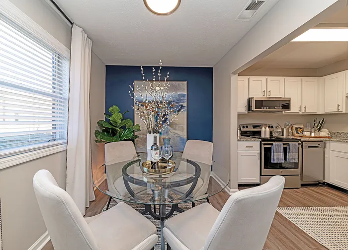 Apartments in Greenwood