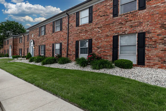 Apartments in Greenwood