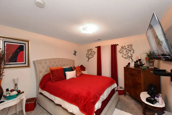 Magnolia Landing - Cozy Bedroom