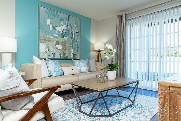 Brookhaven Apartments - Modern Living Room