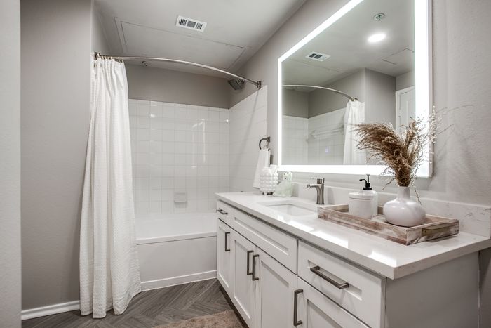 Elegant Bathroom