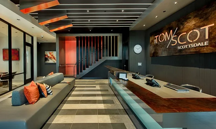 The Tomscot | Office | Scottsdale, AZ Apartments