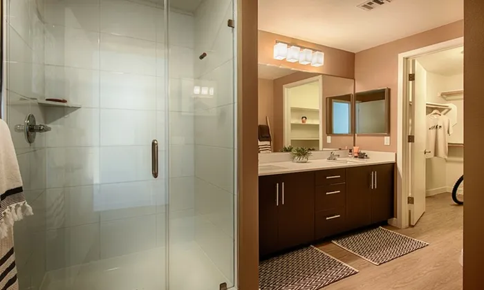 The Tomscot | Large Bathroom | Apartments Scottsdale