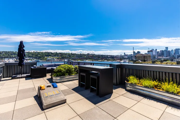 Rooftop Patio