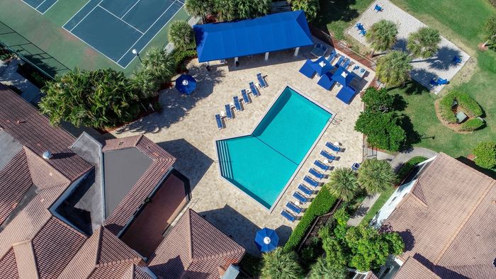 Resort Style Pool