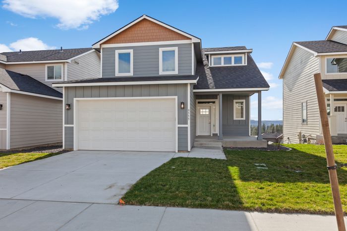 Single Family Home Birdwatcher
