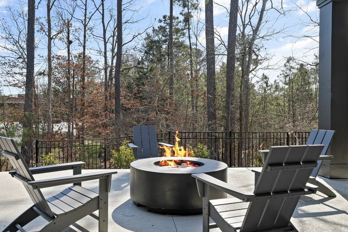 outdoor lounge