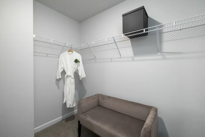 Walk-in closet