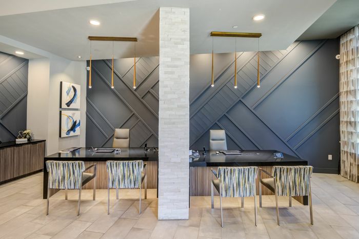 Leasing Office