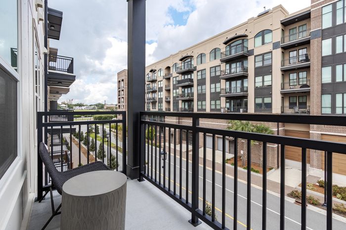 balcony