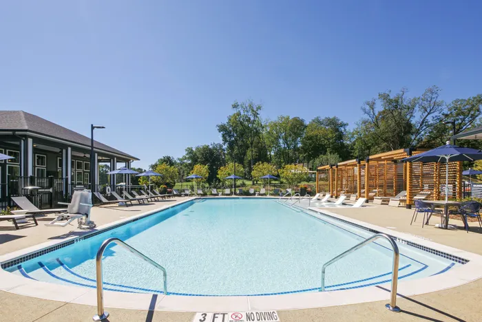 Advenir at Mallory Lake pool