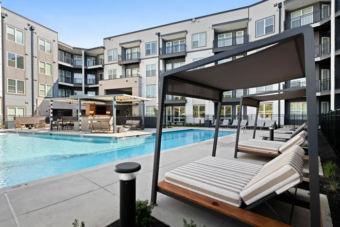 Luxury Pool