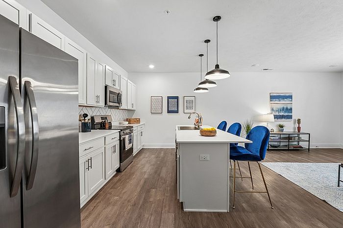 Kitchen with Island