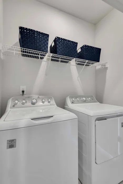 Full Size Washer & Dryer