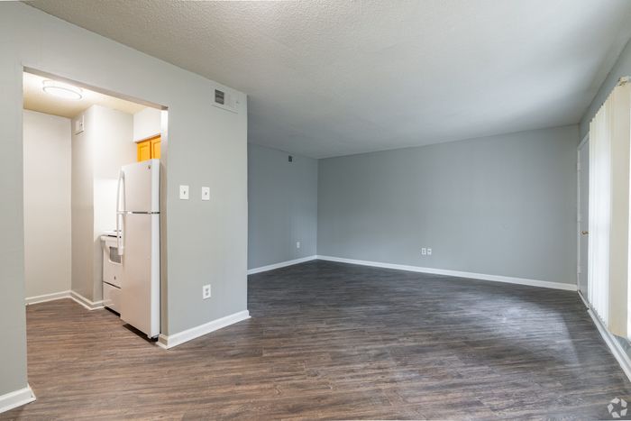 Lexington Apartments - Open Living Area