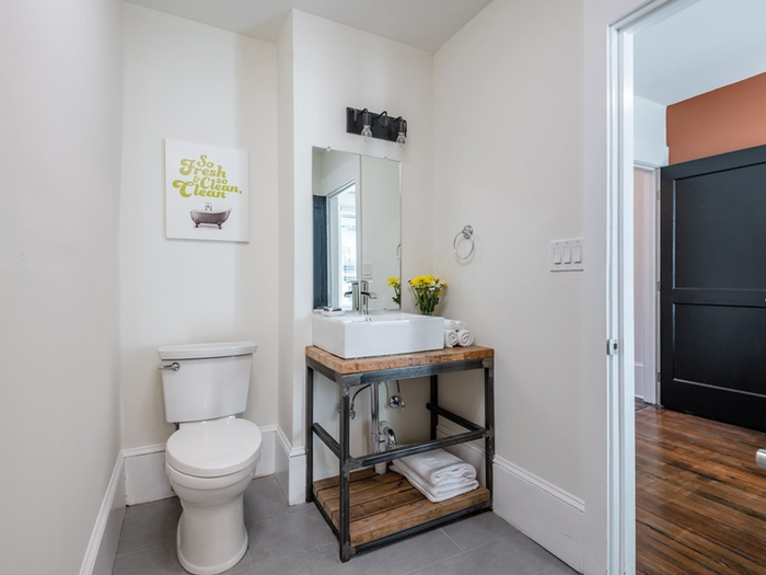 Modern Bathroom