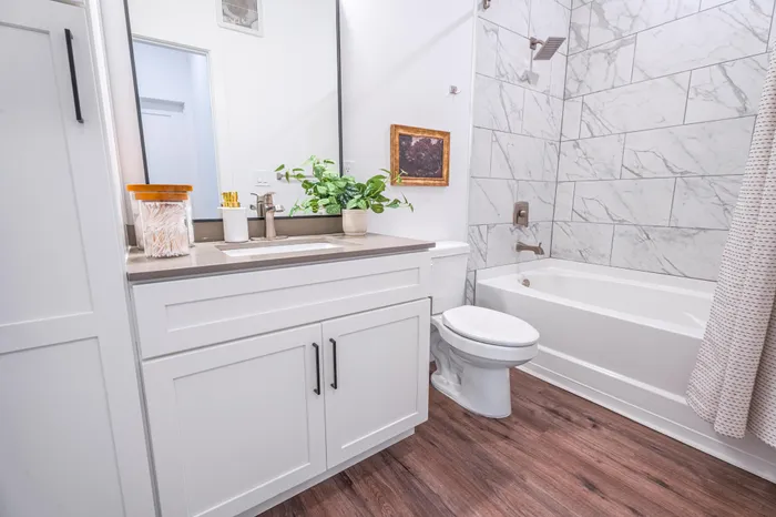 Maverick Bathroom