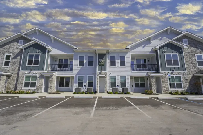 Maverick Exterior