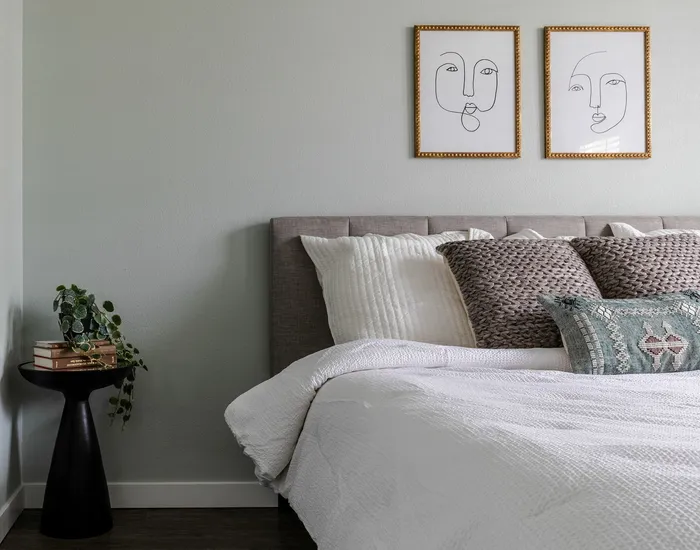 Lift at Jordan Creek Bedroom