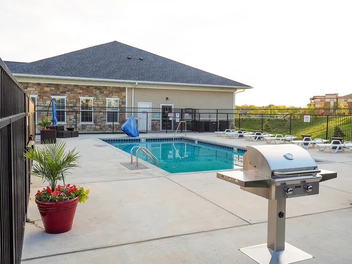 Lift at Jordan Creek Pool