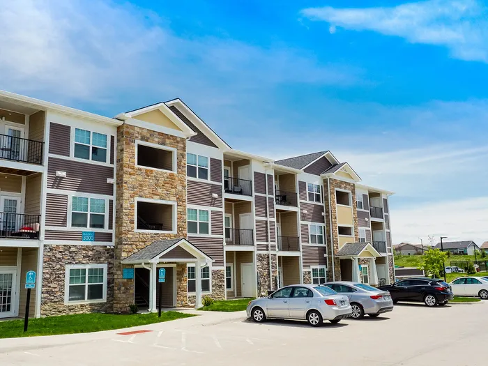 Lift at Jordan Creek Exterior