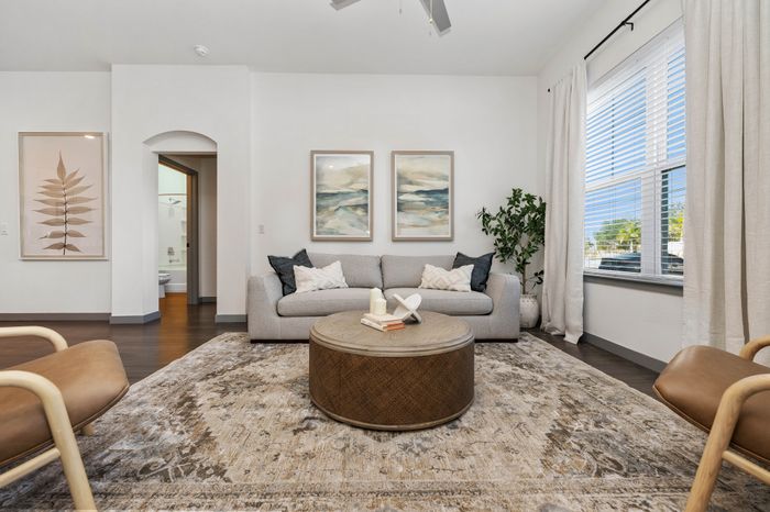 Living Room | Ebbtide Villas & Flats